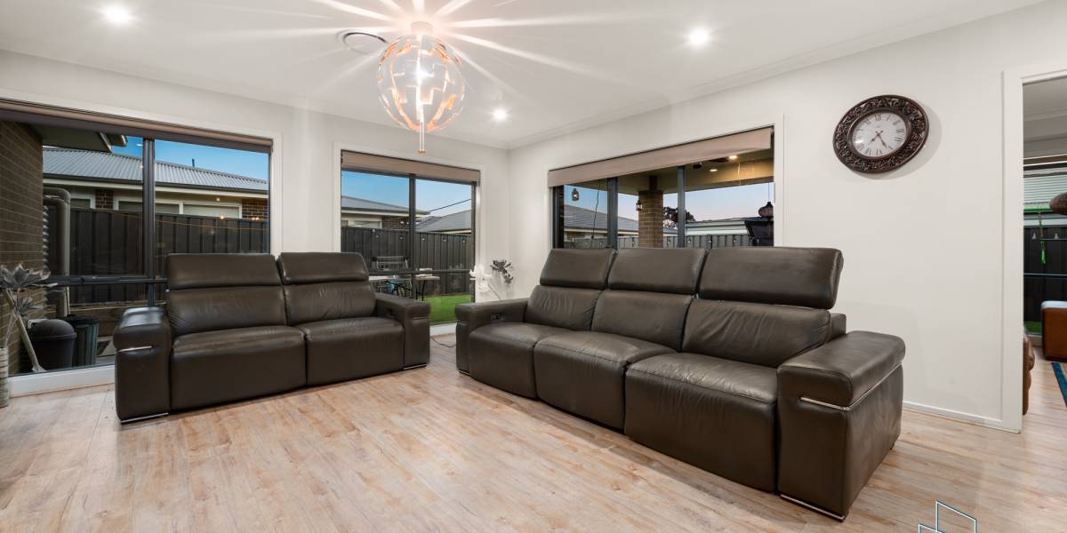 73 Bernard Heinze Avenue, MONCRIEFF, ACT 2914 AUS