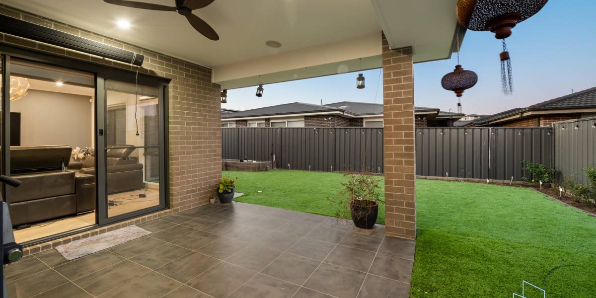 73 Bernard Heinze Avenue, MONCRIEFF, ACT 2914 AUS