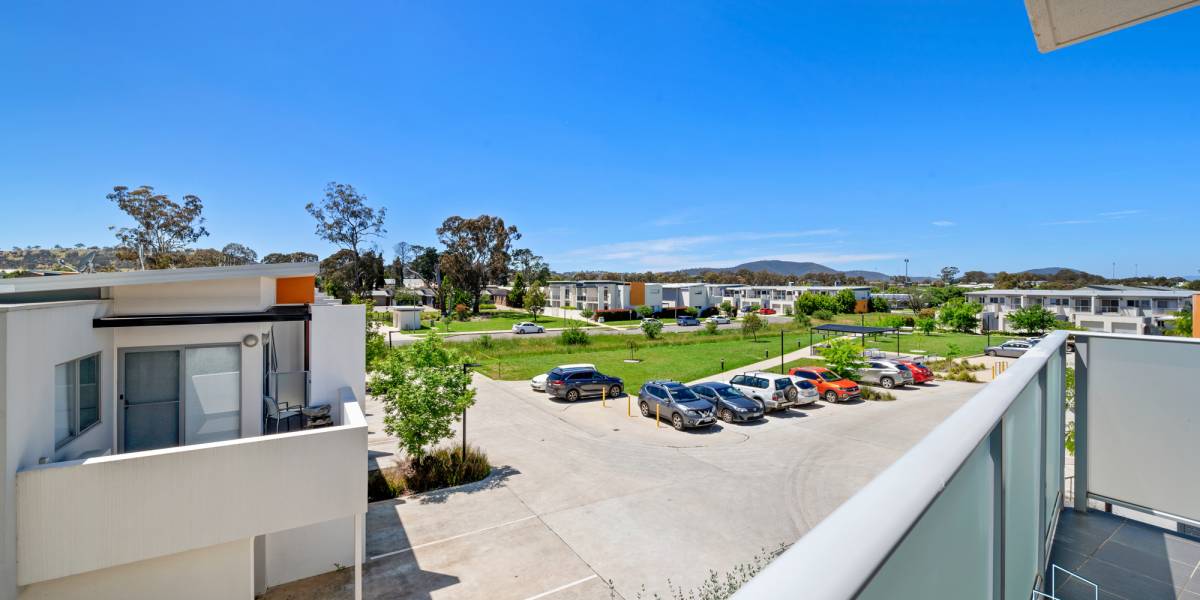 9/4 Sapling Street, HARRISON, ACT 2914 AUS