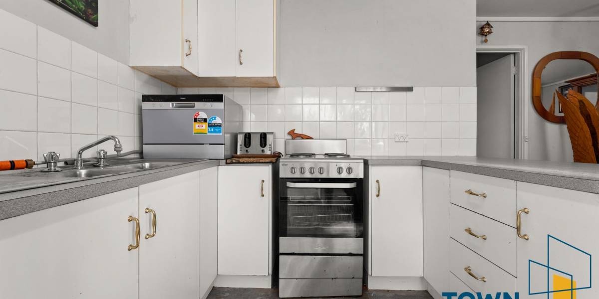20 Boote place, SPENCE, ACT 2615 AUS