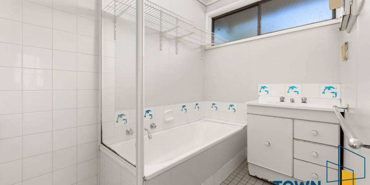 20 Boote place, SPENCE, ACT 2615 AUS