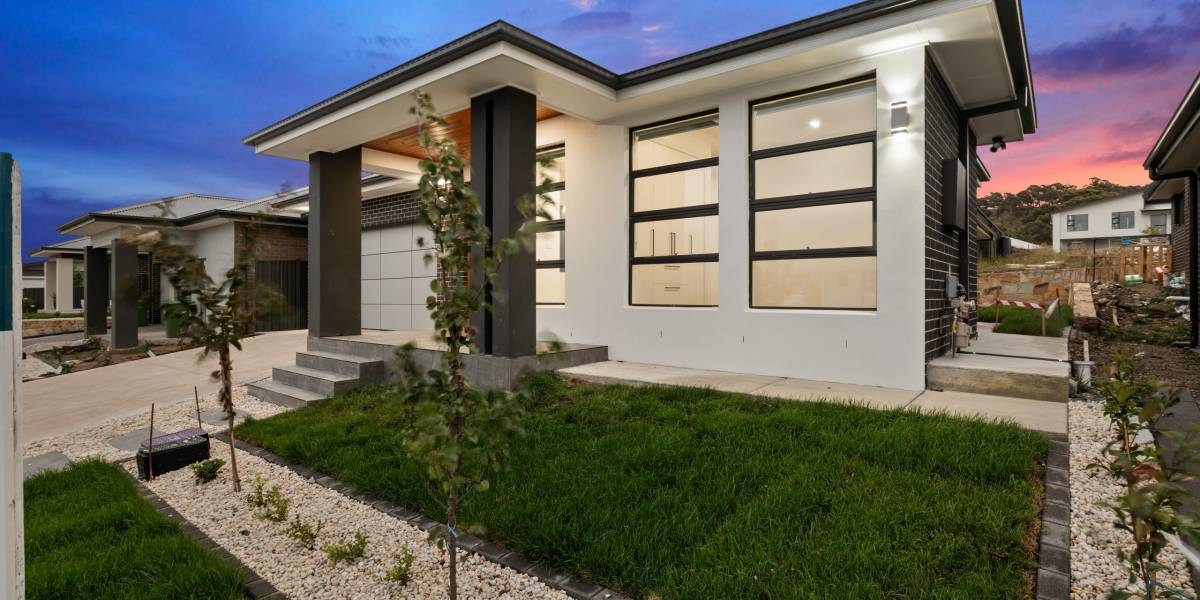21 Charlow Street, GOOGONG, NSW 2620 AUS