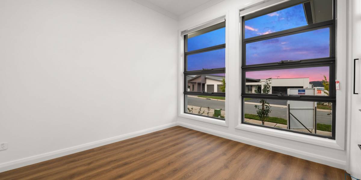 21 Charlow Street, GOOGONG, NSW 2620 AUS