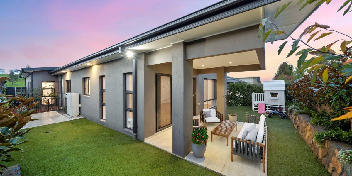 54 Greg Urwin Circuit, CASEY, ACT 2913 AUS
