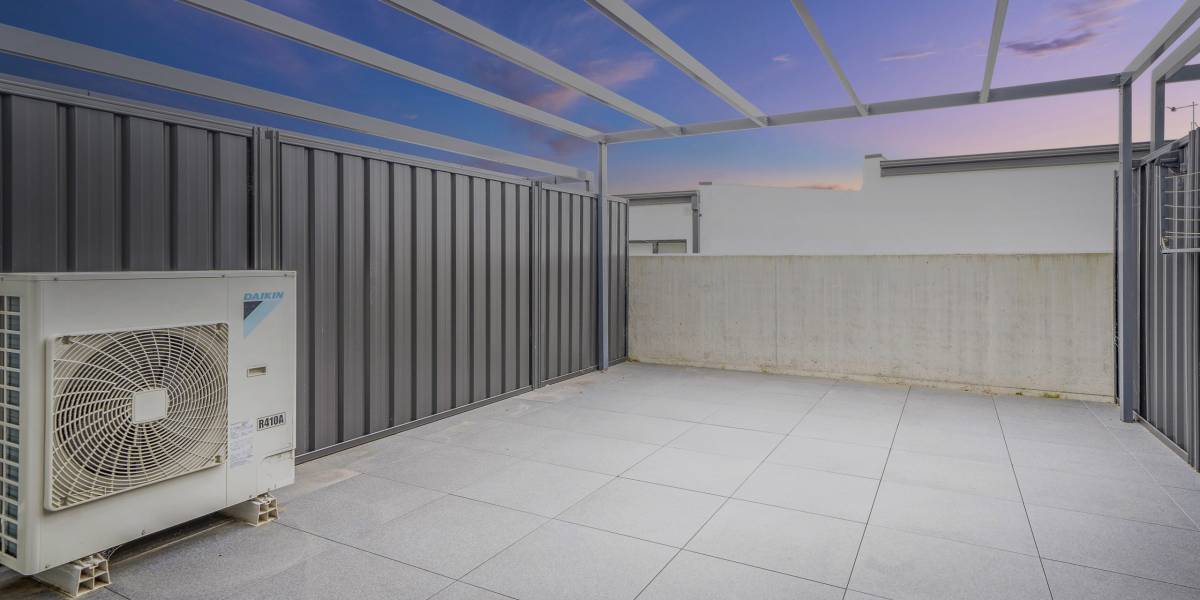 28b Narrambla Terrace, LAWSON, ACT 2617 AUS
