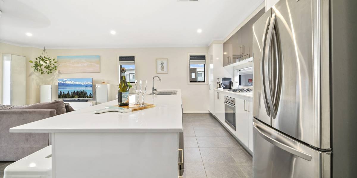 2 Taggart Terrace, COOMBS, ACT 2611 AUS