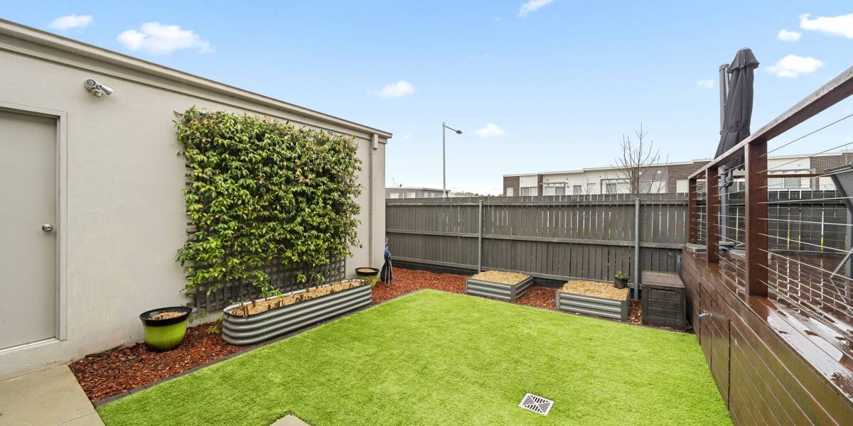 2 Taggart Terrace, COOMBS, ACT 2611 AUS