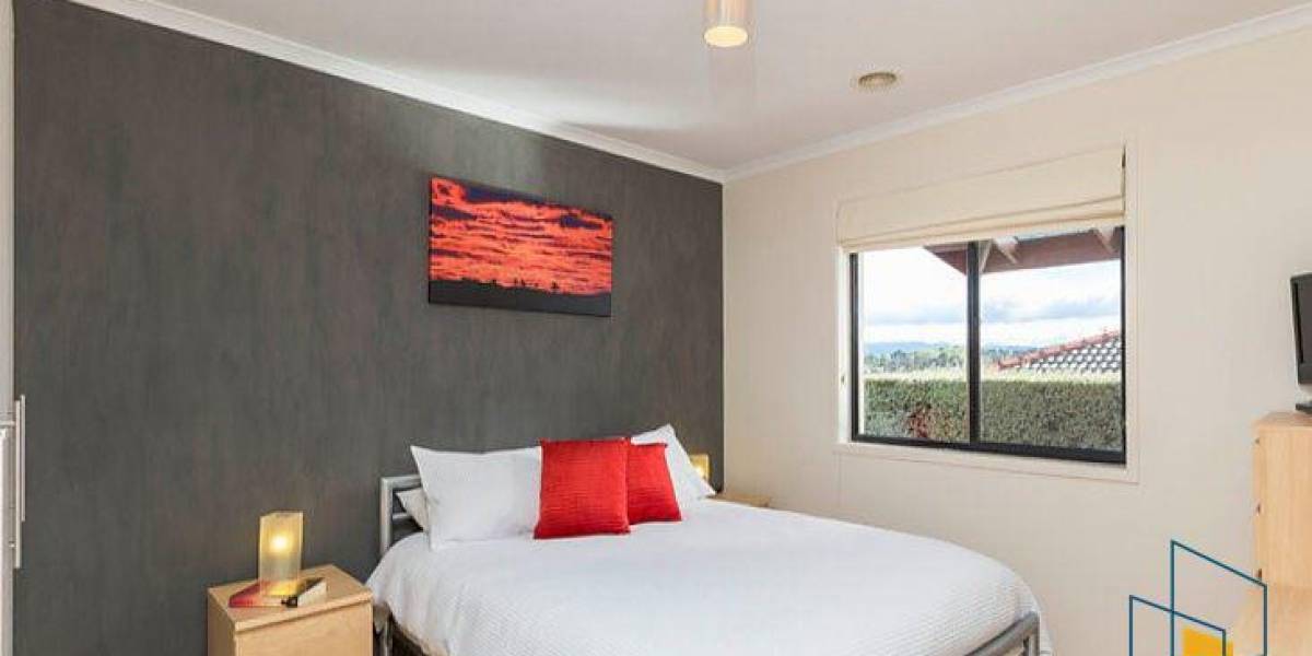 5 McDonnell Close, DUNLOP, ACT 2615 AUS