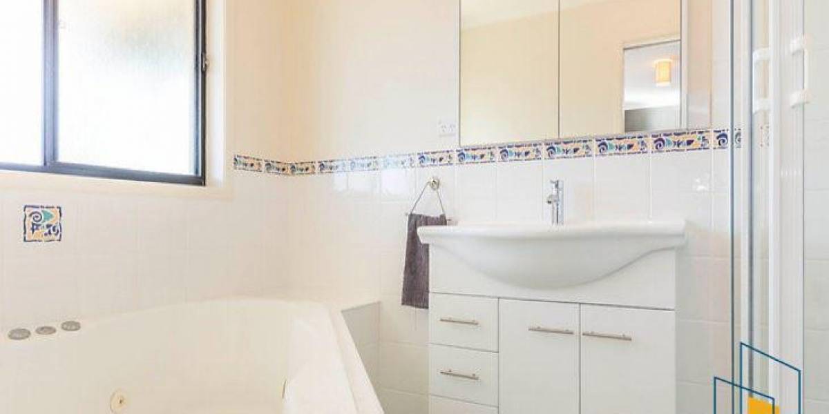 5 McDonnell Close, DUNLOP, ACT 2615 AUS