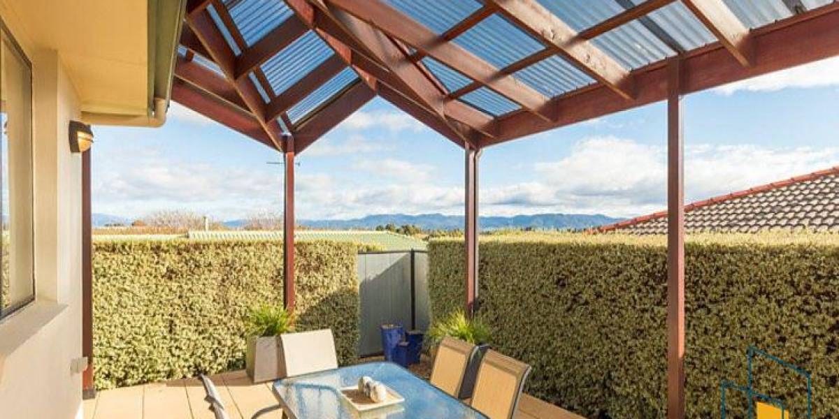 5 McDonnell Close, DUNLOP, ACT 2615 AUS