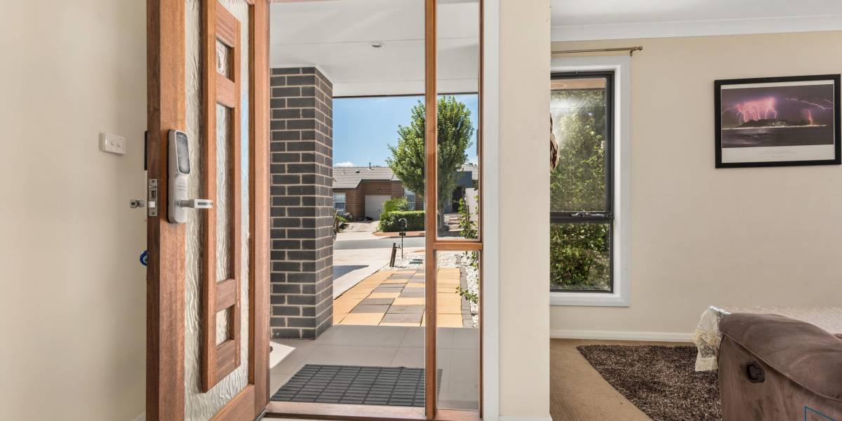 11 Fairydale Street, HARRISON, ACT 2914 AUS