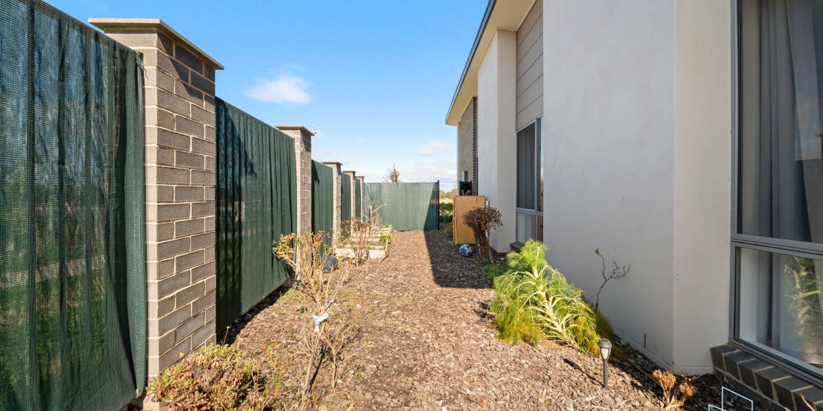 145 Bernard Heinz Avenue, MONCRIEFF, ACT 2914 AUS