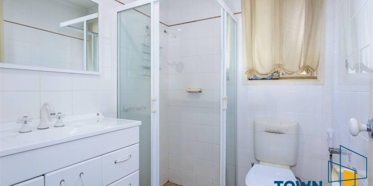 46 Callaway Crescent, GORDON, ACT 2906 AUS