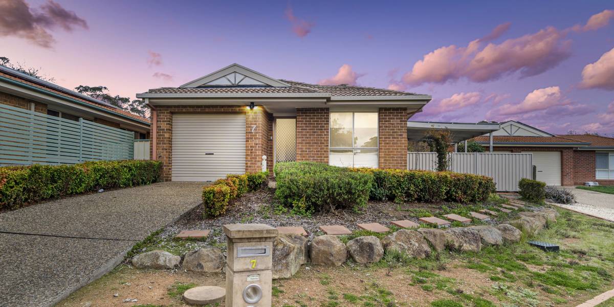7 Saxby Close, AMAROO, ACT 2914 AUS