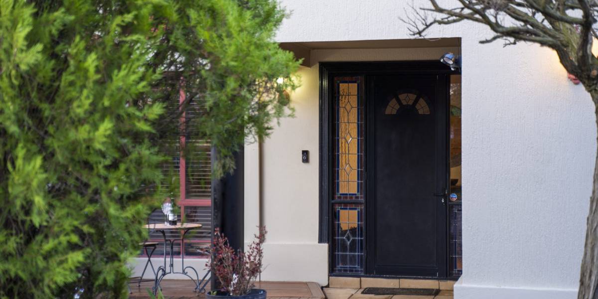 27 Britten Jones Drive, HOLT, ACT 2615 AUS