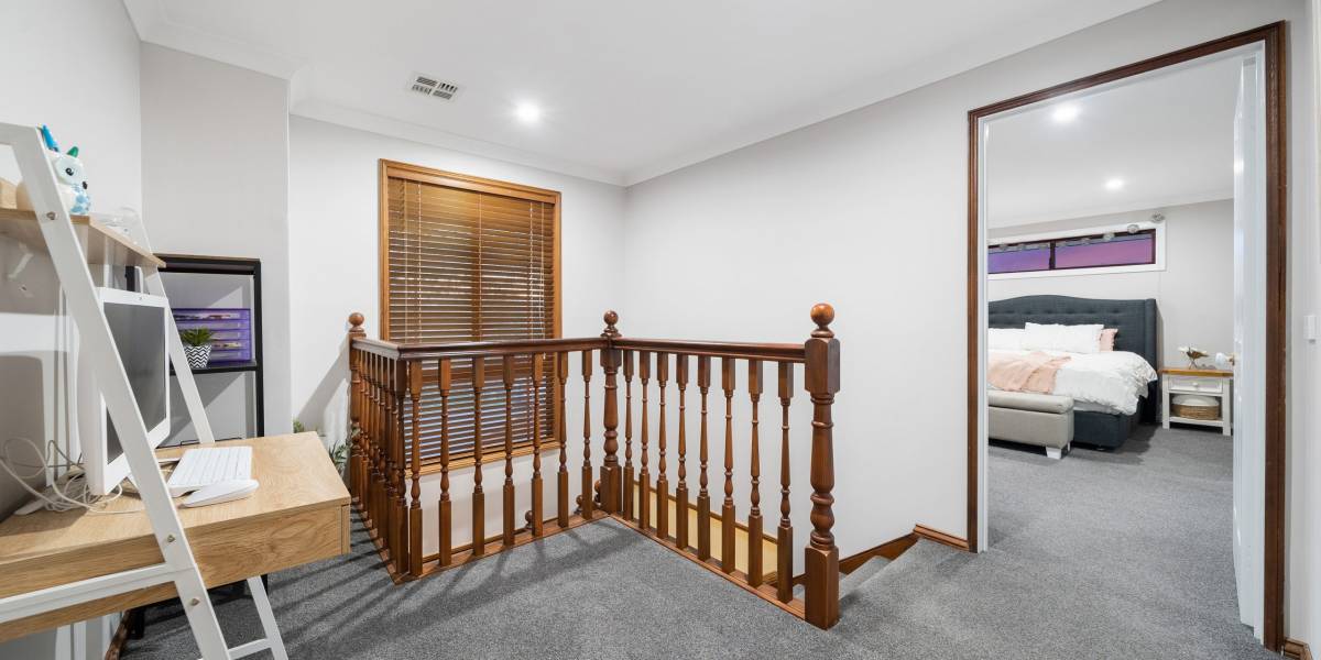 27 Britten Jones Drive, HOLT, ACT 2615 AUS