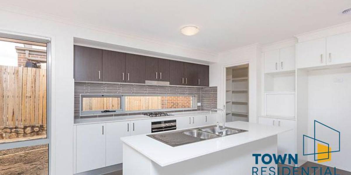 30 Cocoparra Crescent, CRACE, ACT 2911 AUS