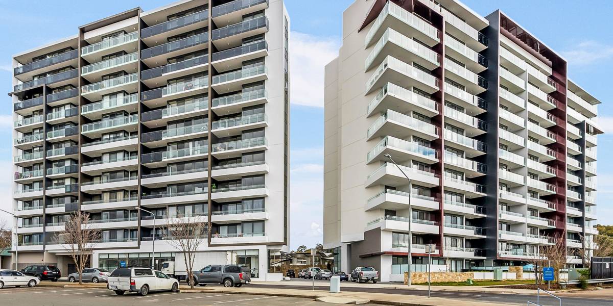 141/7 IRVING STREET, PHILLIP, ACT 2606 AUS