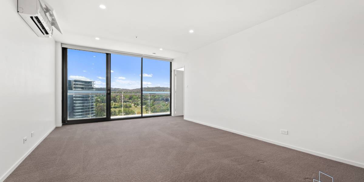 141/7 IRVING STREET, PHILLIP, ACT 2606 AUS