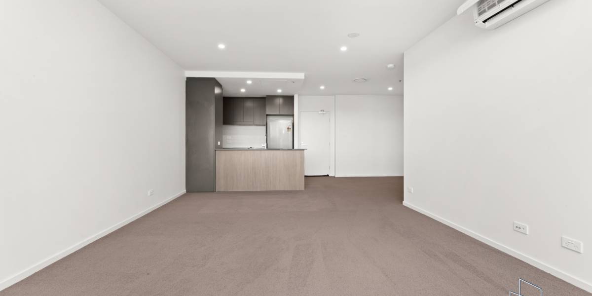 141/7 IRVING STREET, PHILLIP, ACT 2606 AUS