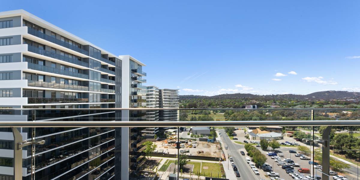 141/7 IRVING STREET, PHILLIP, ACT 2606 AUS