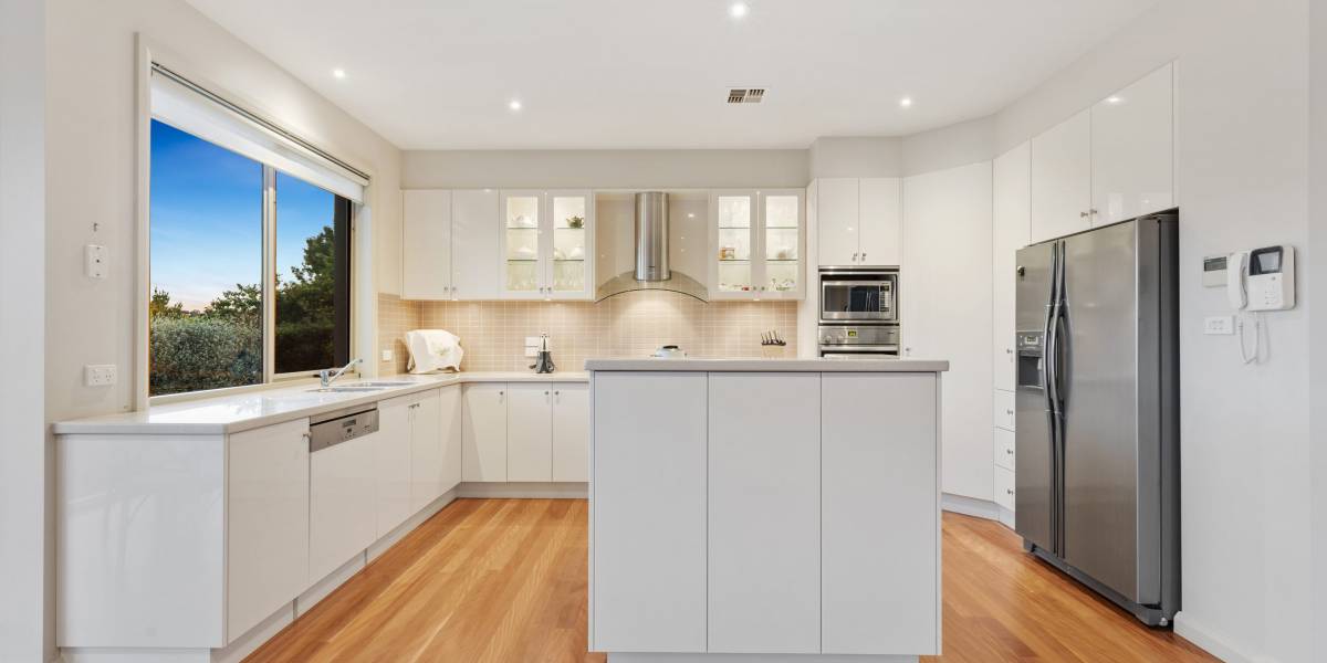 10 Viner Place, NICHOLLS, ACT 2913 AUS