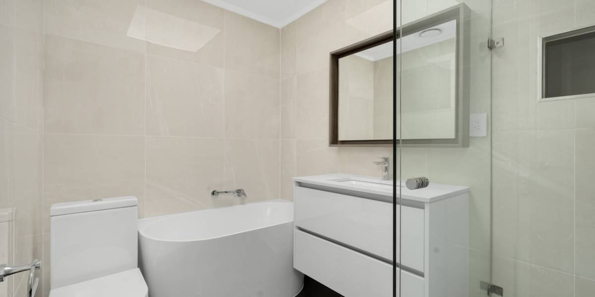 7 Dorrit Black Crescent, LYNEHAM, ACT 2602 AUS