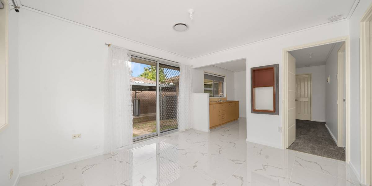 7 Dorrit Black Crescent, LYNEHAM, ACT 2602 AUS