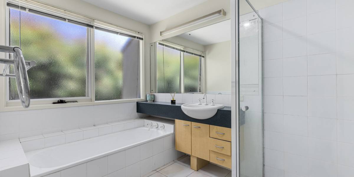 2 Mckinnon Street, NICHOLLS, ACT 2913 AUS