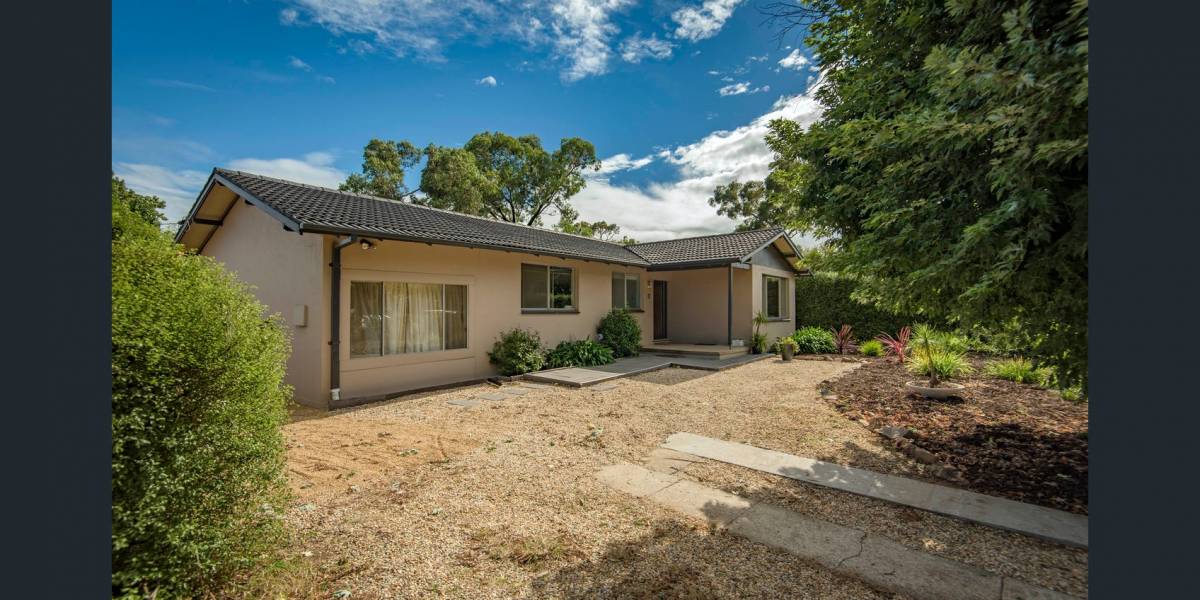 11 Burara Crescent, WARAMANGA, ACT 2611 AUS