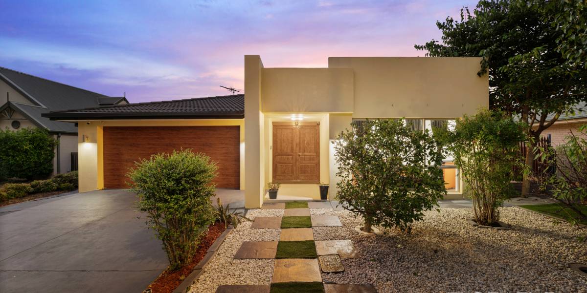 8 Ikara Close, DUNLOP, ACT 2615 AUS