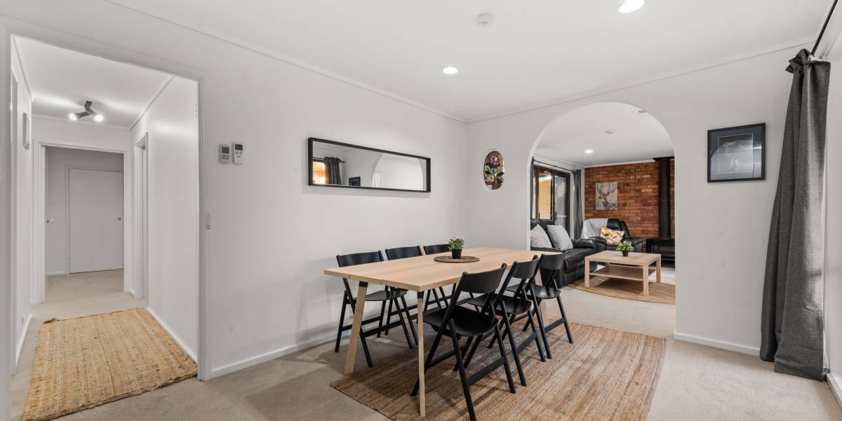 16 Boote place, SPENCE, ACT 2615 AUS