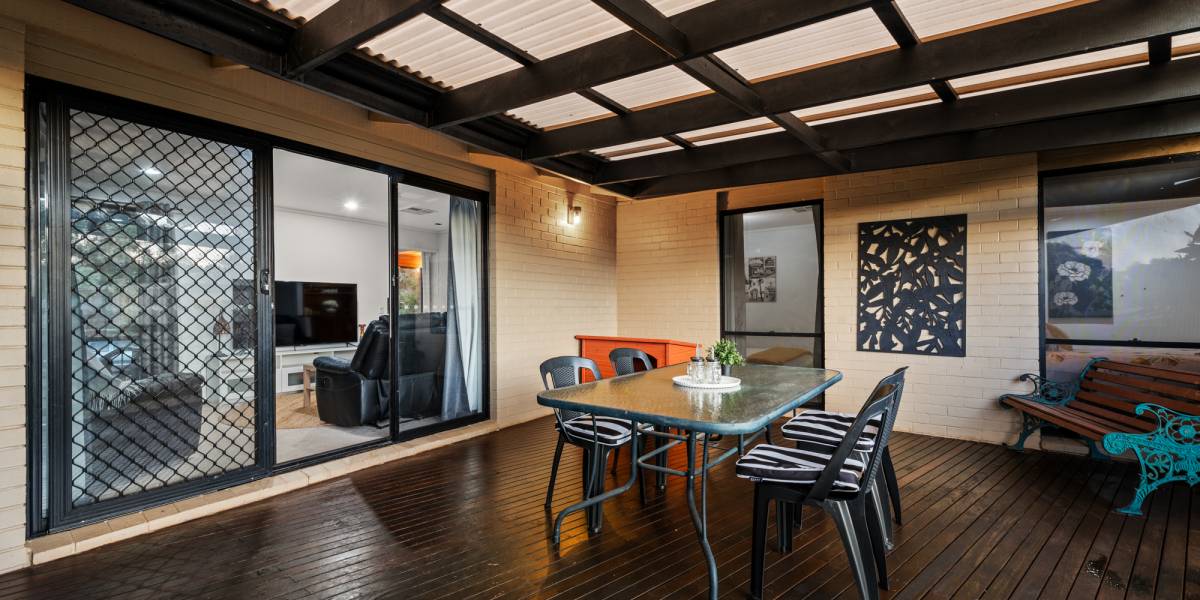 16 Boote place, SPENCE, ACT 2615 AUS