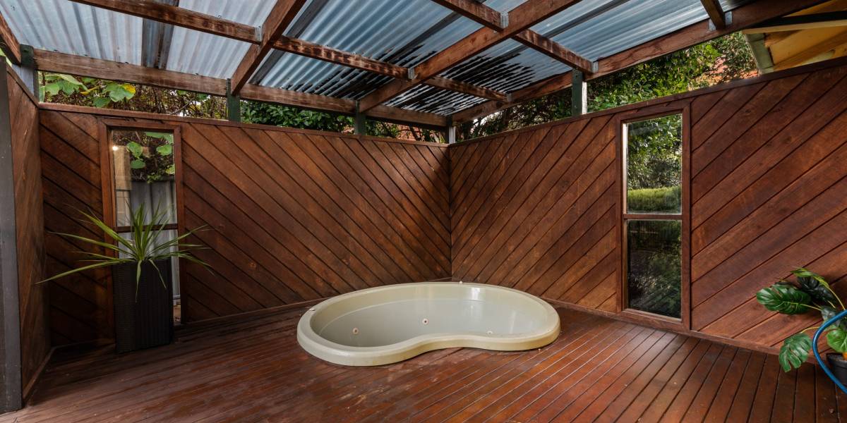 16 Boote place, SPENCE, ACT 2615 AUS