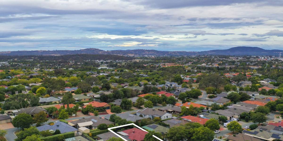 5 Diamond Street, AMAROO, ACT 2914 AUS