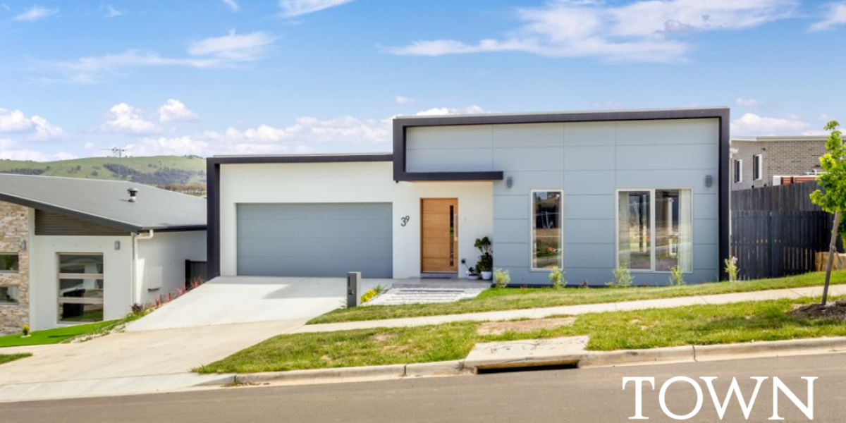 39 Ruby Hunter Rise, MONCRIEFF, ACT 2914 AUS