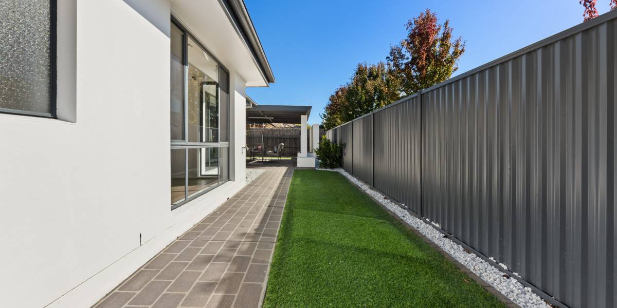 20 Coomera Street, HARRISON, ACT 2914 AUS