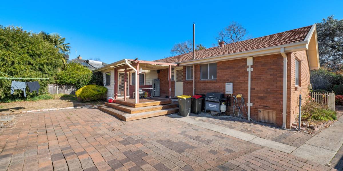 6 Anderson Street, CHIFLEY, ACT 2606 AUS