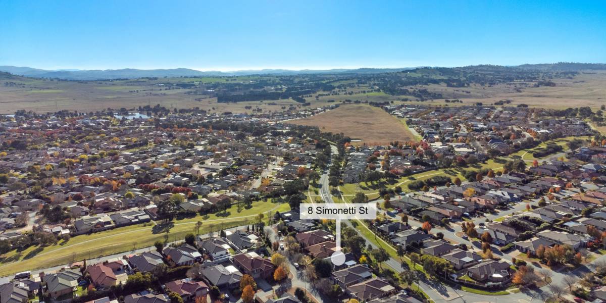 8 Simonetti Street, DUNLOP, ACT 2615 AUS