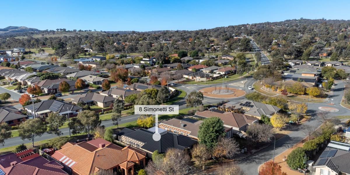 8 Simonetti Street, DUNLOP, ACT 2615 AUS