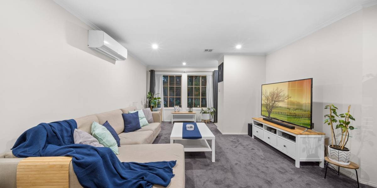 2 Watchorn Close, HOLT, ACT 2615 AUS