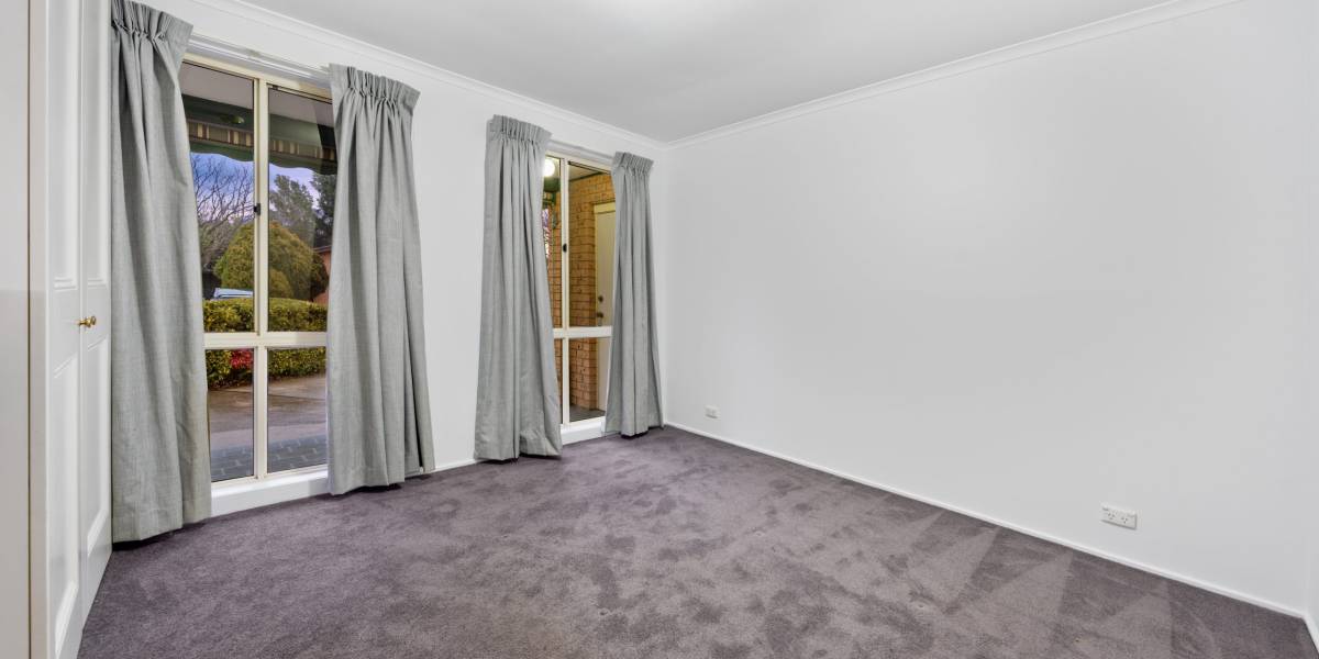 76 Keverstone Circuit, ISABELLA PLAINS, ACT 2905 AUS