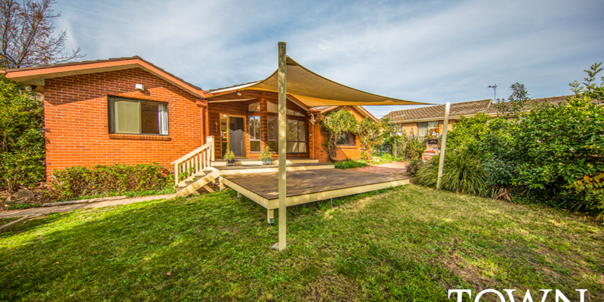 30 Salmond Street, CHIFLEY, ACT 2606 AUS