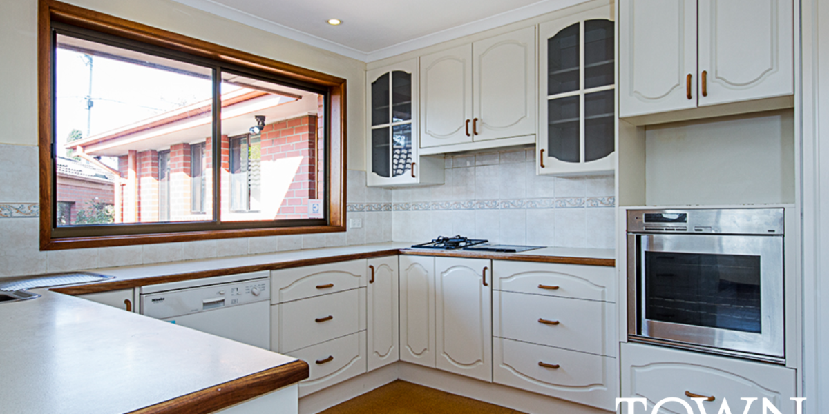 30 Salmond Street, CHIFLEY, ACT 2606 AUS