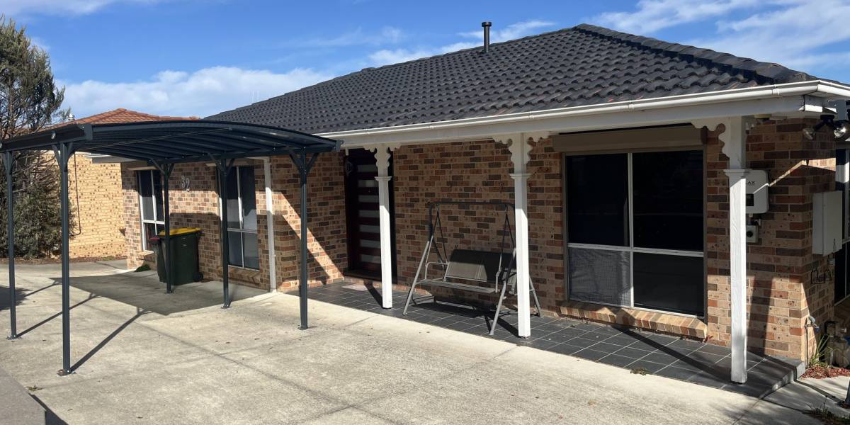 32 barr smith avenue, BONYTHON, ACT 2905 AUS