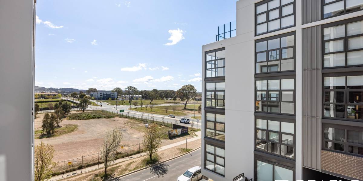 97/70 efkarpidis street, GUNGAHLIN, ACT 2912 AUS