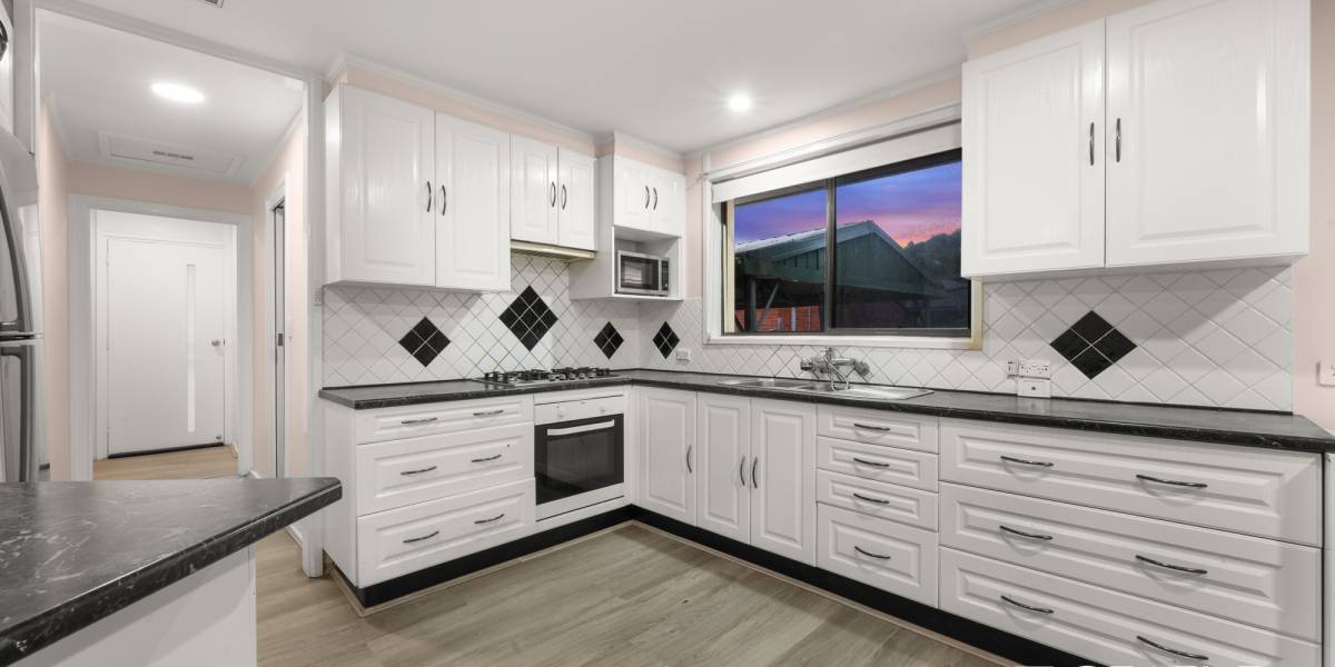 12 Yaldwyn Place, KAMBAH, ACT 2902 AUS