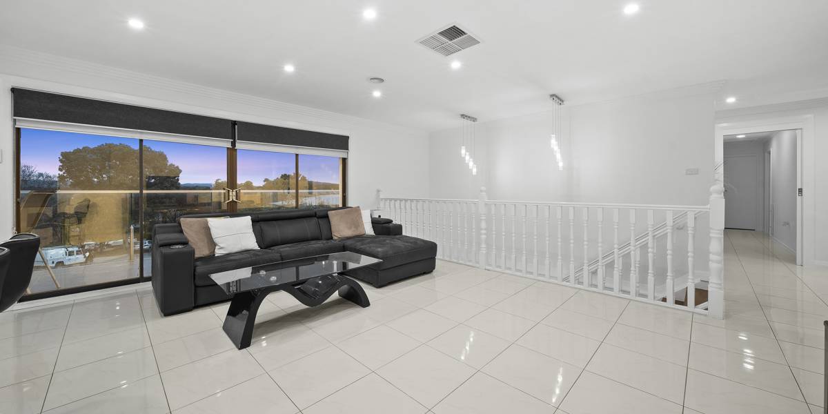 13 Kinalung Place, GIRALANG, ACT 2617 AUS