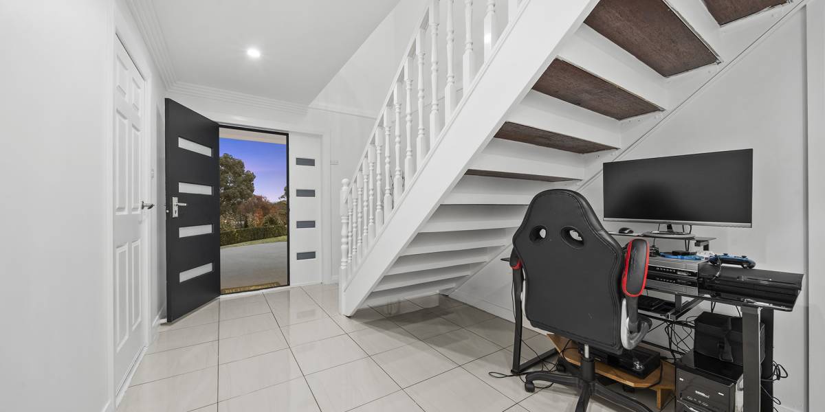 13 Kinalung Place, GIRALANG, ACT 2617 AUS