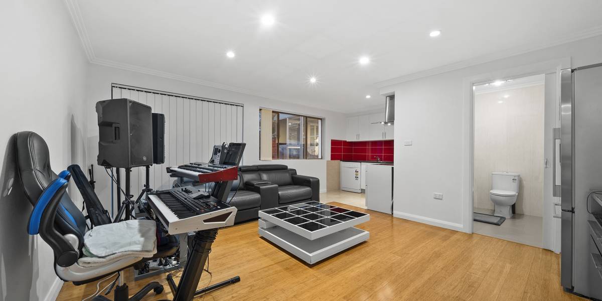 13 Kinalung Place, GIRALANG, ACT 2617 AUS